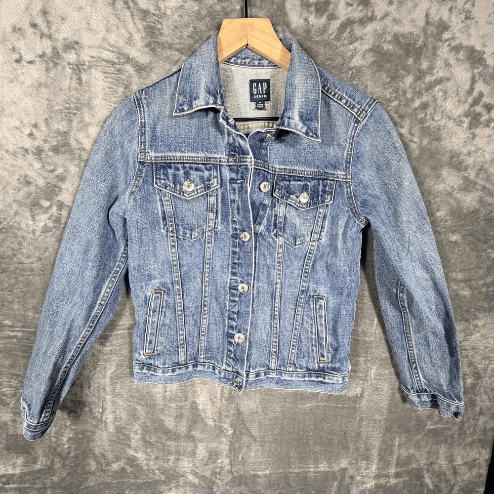 GAP Womens Denim Jean Jacket Size XS Blue Medium‎ Wash Trucker Classic
